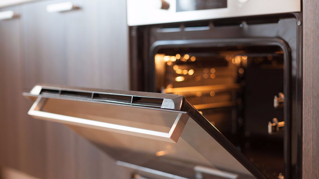What are the most spread reasons of electric and gas ovens breakdowns? What are the most spread reasons of electric and gas ovens breakdowns?